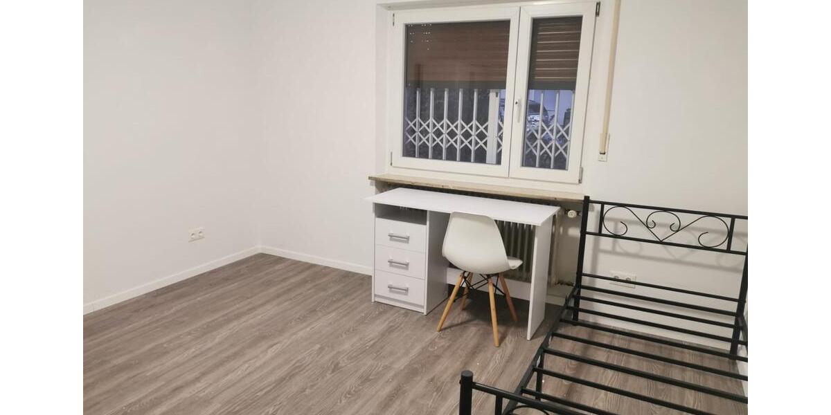 Erdgeschoßwohnung Röthenbach an der Pegnitz - 1 Zimmer, 42 m&sup2;, 480&euro; | Angebot:26090926