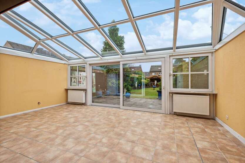 Haus zum Kaufen in Krefeld 445.000 € 162 m²