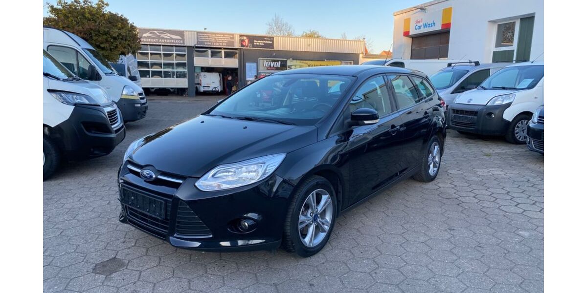 Ford Focus 120.000 km 5.900 &euro; Bönningstedt 25474