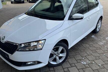 Skoda Fabia 140.000 km 8.400 &euro; Ühlingen-Birkendorf 79777