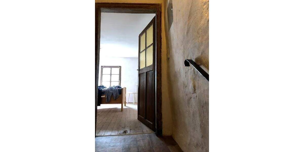 Reihenmittelhaus Neuerburg - 4 Zimmer, 92 m&sup2;, 72.000&euro; | Angebot:24874440