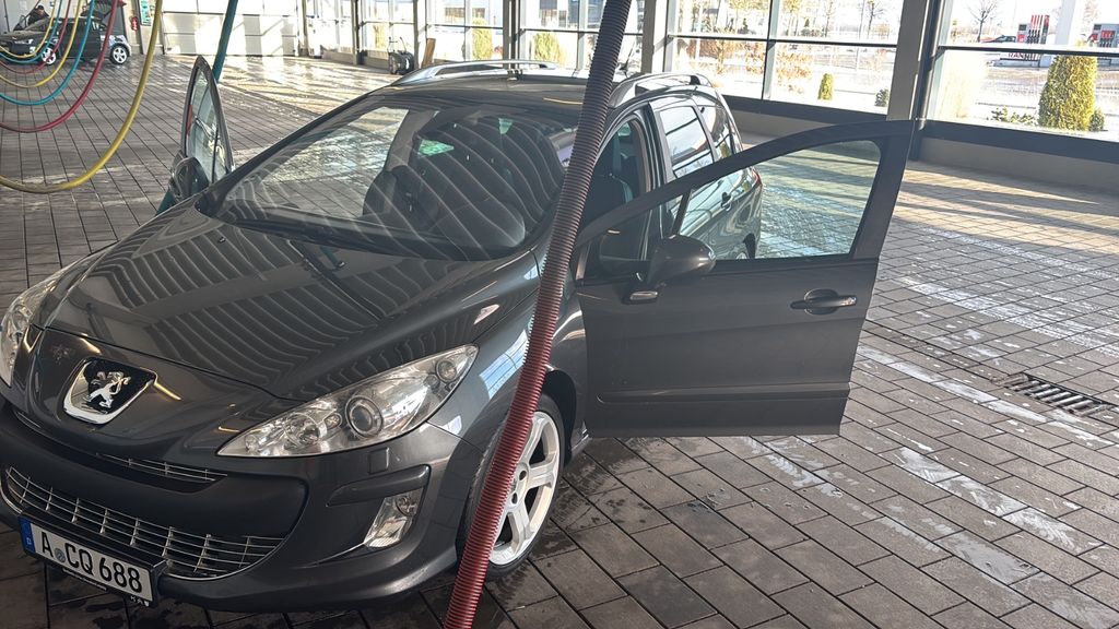 Peugeot 308 325.000 km 2.350 &euro; Augsburg 86156