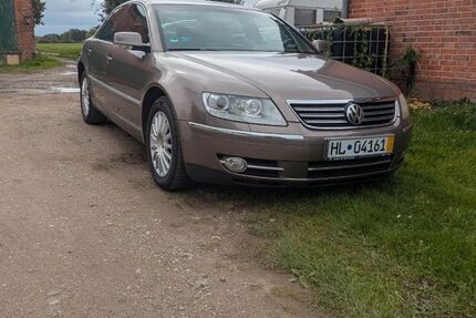 VW Phaeton 194.426 km 9.249 € Lübeck 23560