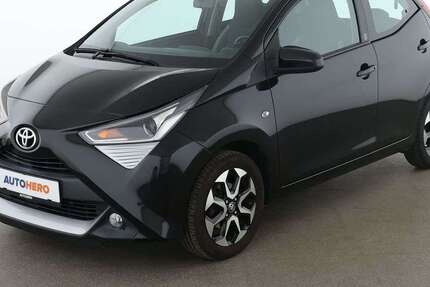 Toyota Aygo 28.163 km 13.880 &euro; Berlin 14059