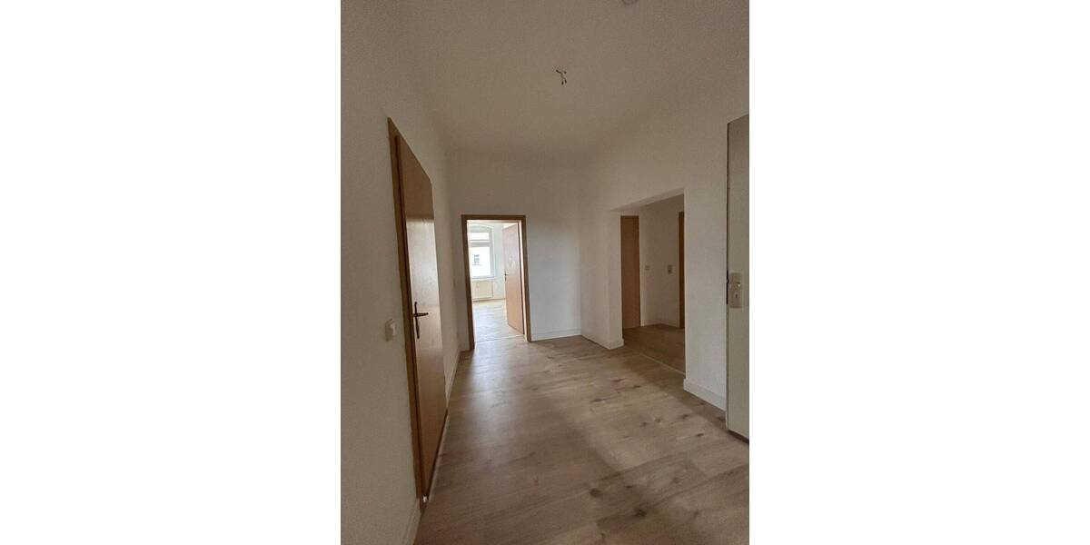 Zimmer Zittau - 4 Zimmer, 100 m&sup2;, 450&euro; | Angebot:25735250
