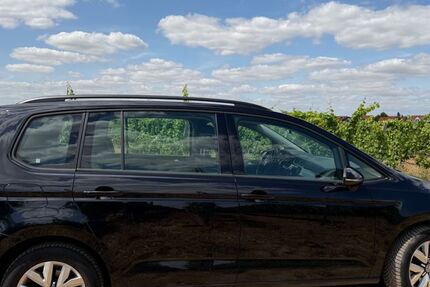 VW Touran 186.500 km 6.600 &euro; Worms 67551