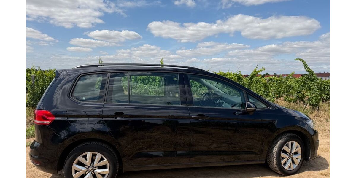 VW Touran 186.500 km 6.600 &euro; Worms 67551