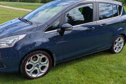 Ford B-Max 66.700 km 7.900 &euro; Hohenburg 92277