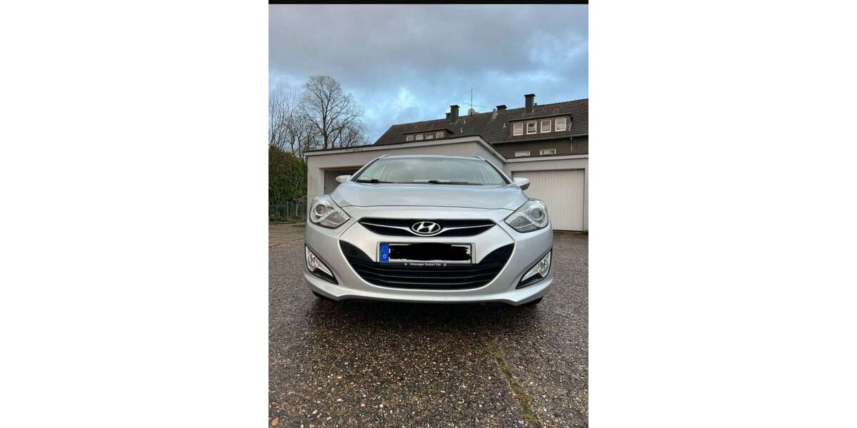 Hyundai i40 200.000 km 4.500 &euro; Essen 45145