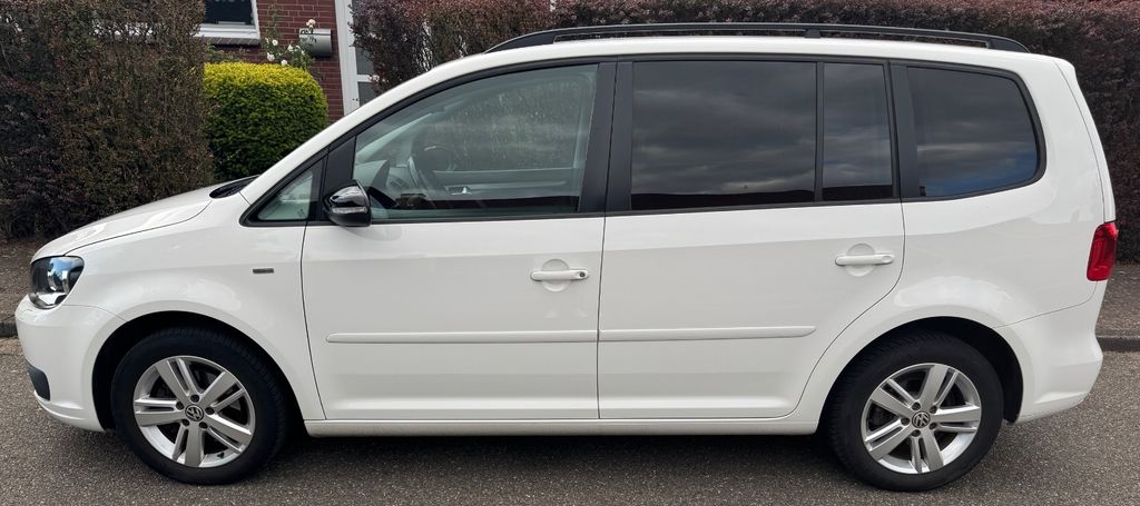 VW Touran 107.000 km 7.990 &euro; Stuhr 28816