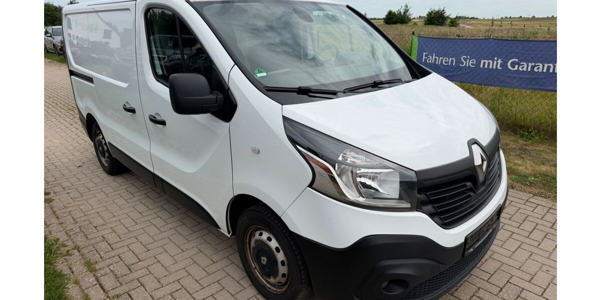 Renault Trafic 184.215 km 6.799 &euro; Wismar 23970