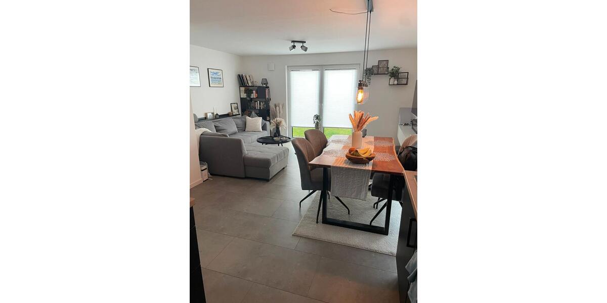 Etagenwohnung Oldenburg Kreyenbrück - 3 Zimmer, 80 m&sup2;, 1.140&euro; | Angebot:26415849