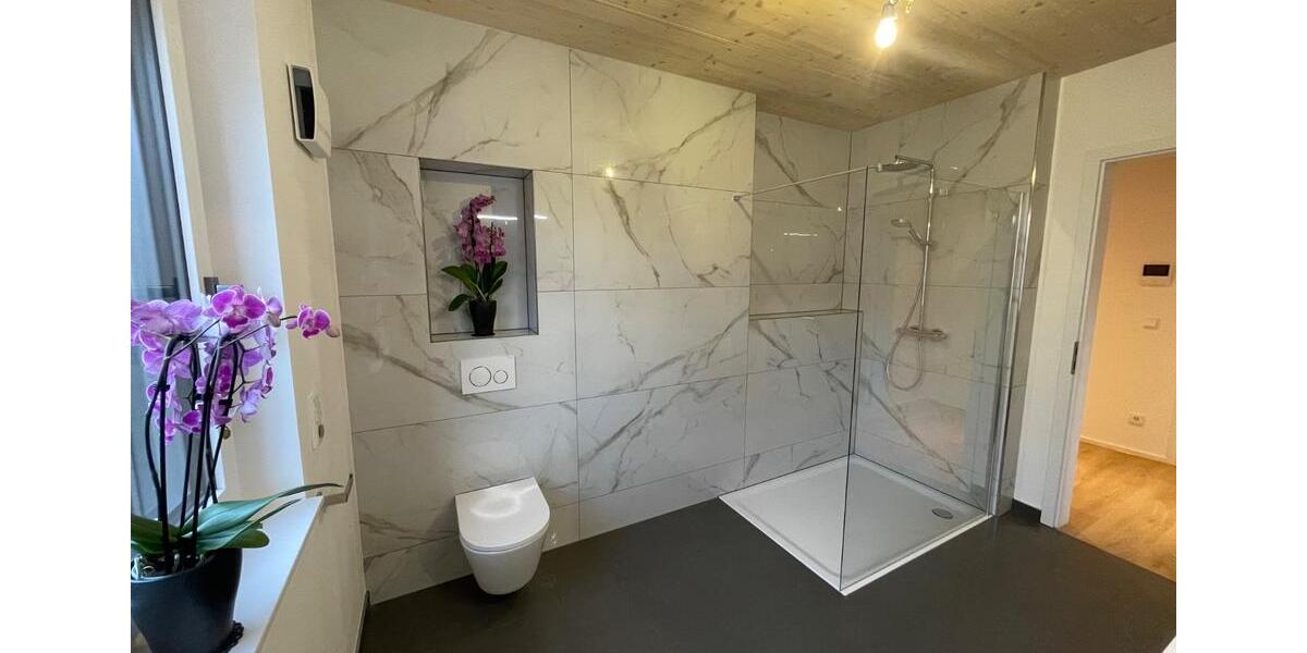 Etagenwohnung Irchenrieth - 3 Zimmer, 94 m&sup2;, 1.200&euro; | Angebot:26408105