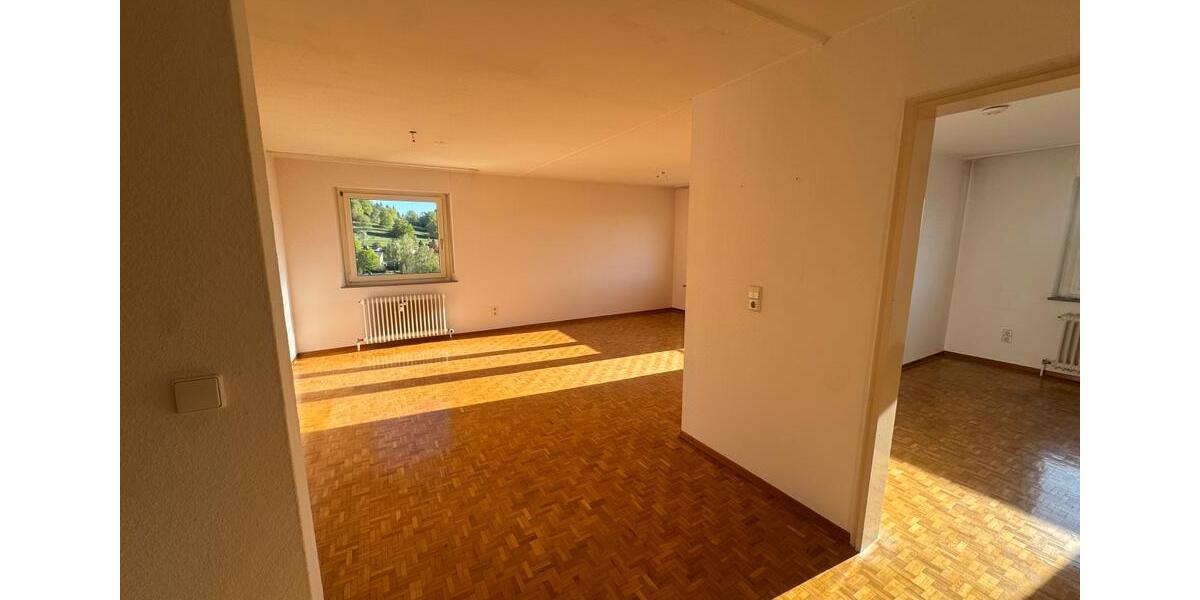 Etagenwohnung Münsingen - 4 Zimmer, 99 m&sup2;, 850&euro; | Angebot:26375254
