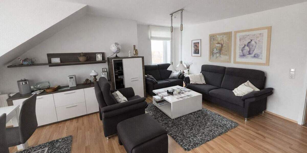 Etagenwohnung Delmenhorst Düsternort - 3 Zimmer, 90 m&sup2;, 290.000&euro; | Angebot:24877576