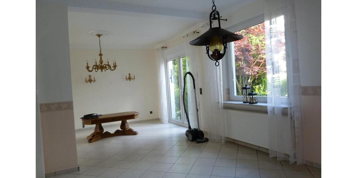 Doppelhaushälfte Gronau (Westfahlen) - 5 Zimmer, 130 m&sup2;, 250.000&euro; | Angebot:26874781