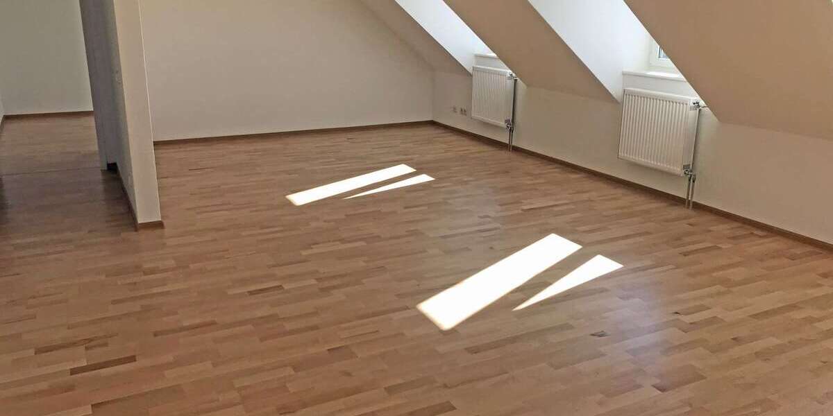 Etagenwohnung Kamenz Jesau - 4 Zimmer, 103 m&sup2;, 179.000&euro; | Angebot:25562339