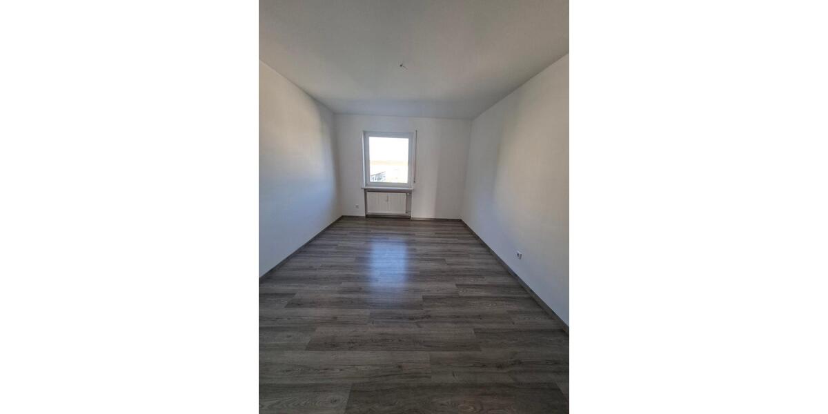 Etagenwohnung Trostberg - 3.5 Zimmer, 81 m&sup2;, 197.500&euro; | Angebot:26927308