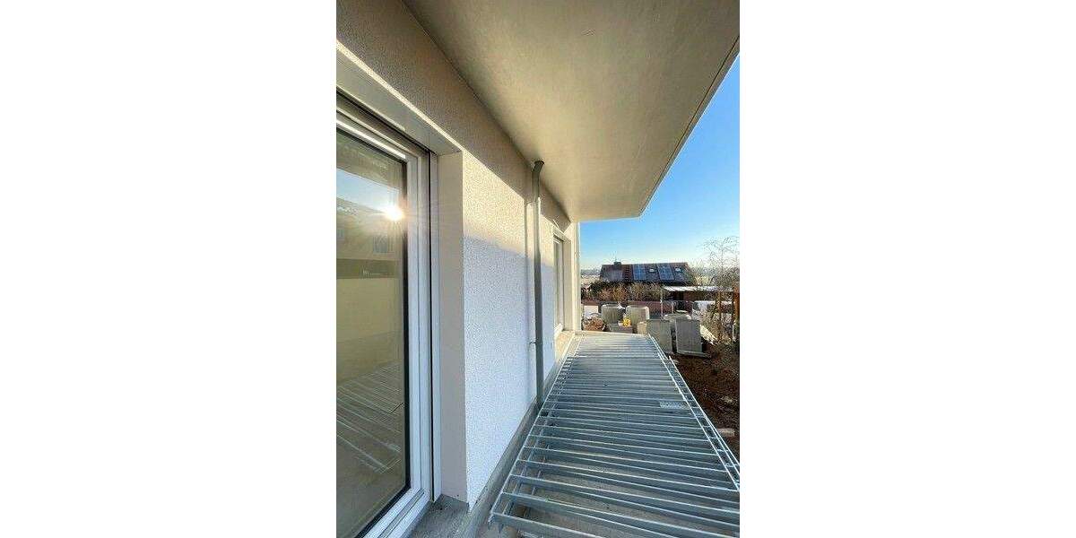 NEUBAU-Erstbezug!!! Lichtdurchflutete & top moderne 2-Zimmer-Wohnung mit Sonnenbalkon in Fürth-Vach 2 zimmer