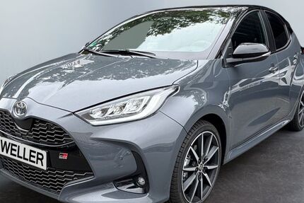 Toyota Yaris 15.000 km 27.900 &euro; Bremen 28205