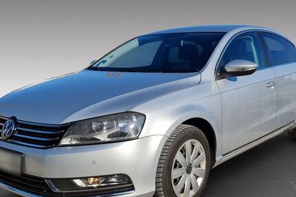 VW Passat 192.000 km 9.990 € Pettendorf 93186