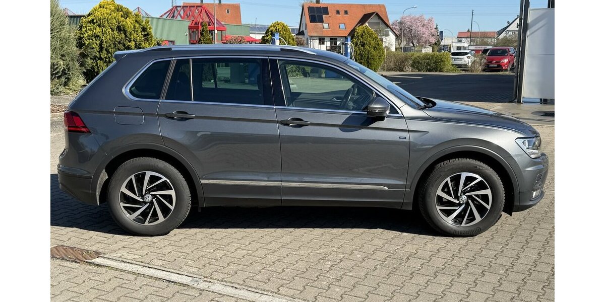 VW Tiguan Join Start-Stopp / SitzH / AHK 74.000 km 17.790 &euro; Donauwörth 86609
