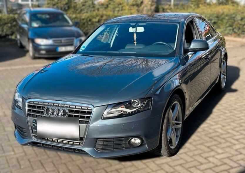 Audi A4 156.000 km 7.100 € Holzwickede 59439