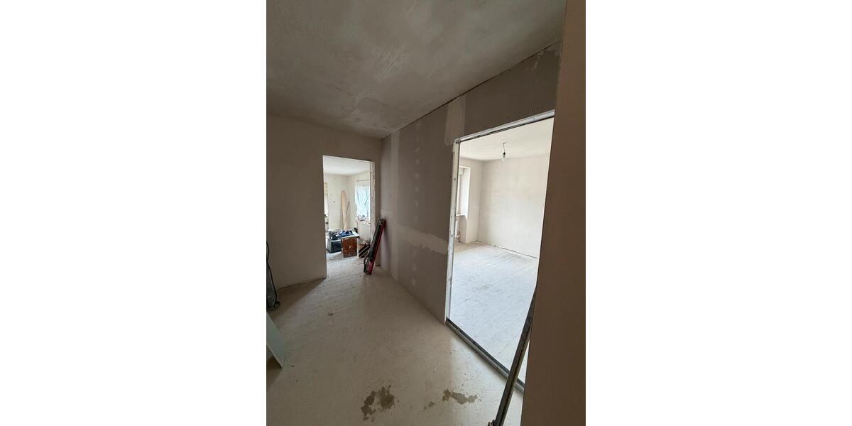 Reihenhaus Wiesbaden Mainz-Kastel - 7 Zimmer, 130 m&sup2;, 3.290&euro; | Angebot:26591386