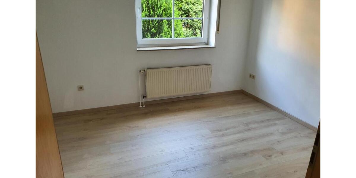 Dachgeschoßwohnung Velpke - 3 Zimmer, 75 m&sup2;, 175.000&euro; | Angebot:21439267