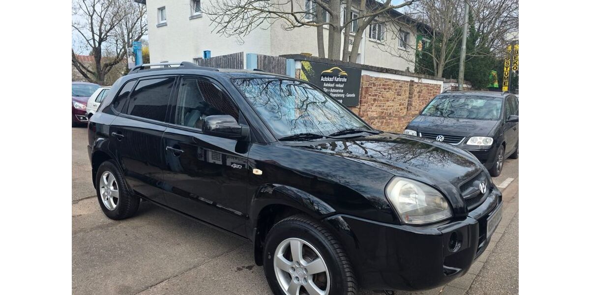 Hyundai TUCSON 145.000 km 4.699 &euro; Karlsruhe 76131