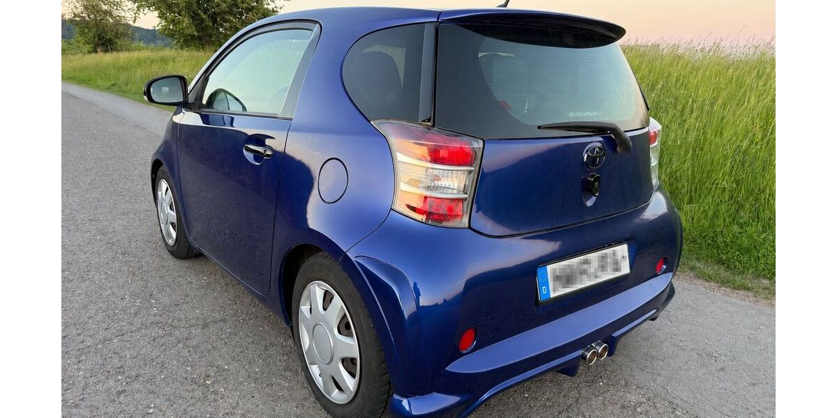 Toyota IQ 148.079 km 4.500 &euro; Herrenberg 71083