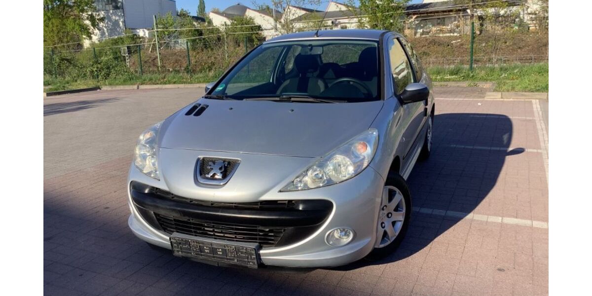 Peugeot 206 93.000 km 2.890 &euro; Berlin 12247