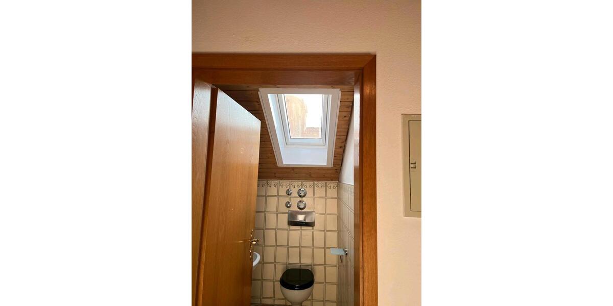 Dachgeschoßwohnung Trostberg - 2 Zimmer, 77 m&sup2;, 750&euro; | Angebot:26129661