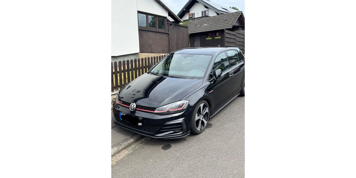 VW Golf 98.000 km 17.500 &euro; steinau 36396