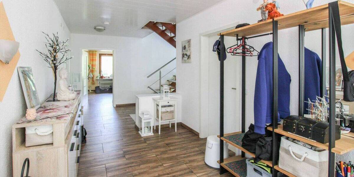 Einfamilienhaus Bad Wildbad Calmbach - 5 Zimmer, 204 m&sup2;, 500.000&euro; | Angebot:26779299