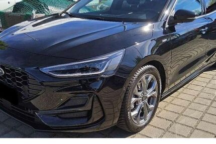 Ford Focus 17.490 km 23.880 &euro; Weinheim 69469