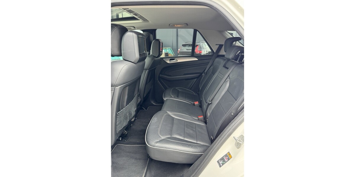 Mercedes-Benz ML 350 189.100 km 22.150 &euro; Leinfelden-Echterdingen 70771