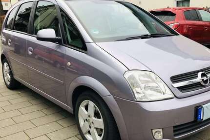 Opel Meriva 137.000 km 3.999 &euro; Frankfurt am Main 60435
