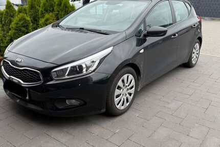 Kia ceed / Ceed 135.500 km 6.200 &euro; Peine 31224