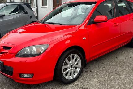 Mazda 3 105.000 km 3.490 &euro; München 81479