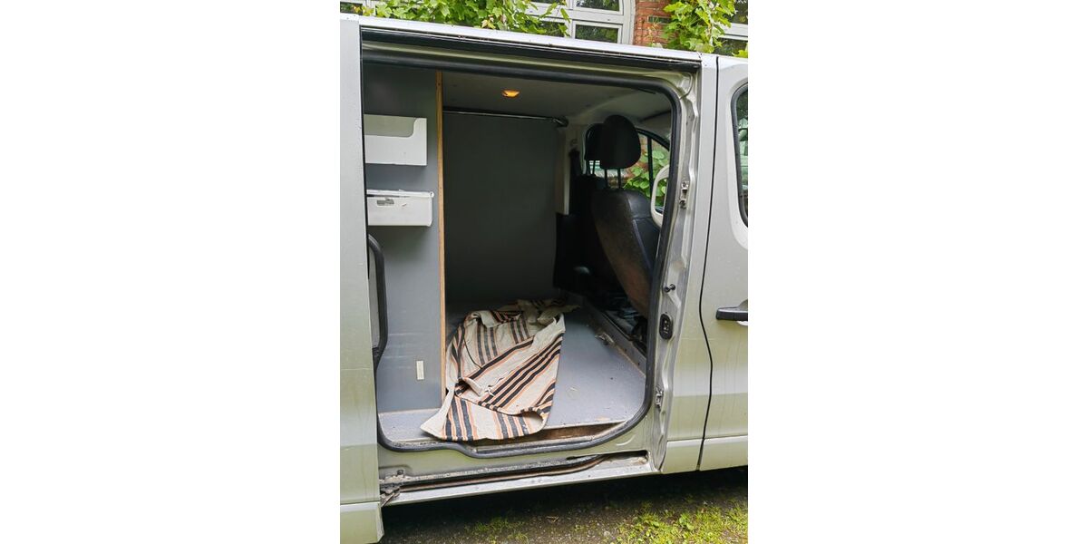 Opel Vivaro 415.000 km 3.000 &euro; Hamburg 21037