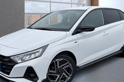 Hyundai i20 17.299 km 16.880 &euro; Plauen 08527