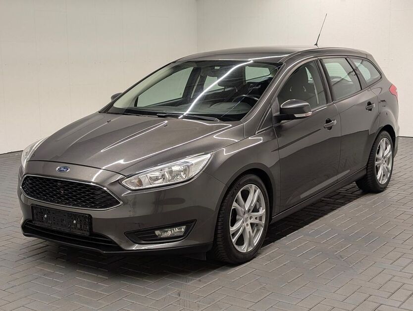 Ford Focus 202.390 km 6.430 € Langenweddingen 39171