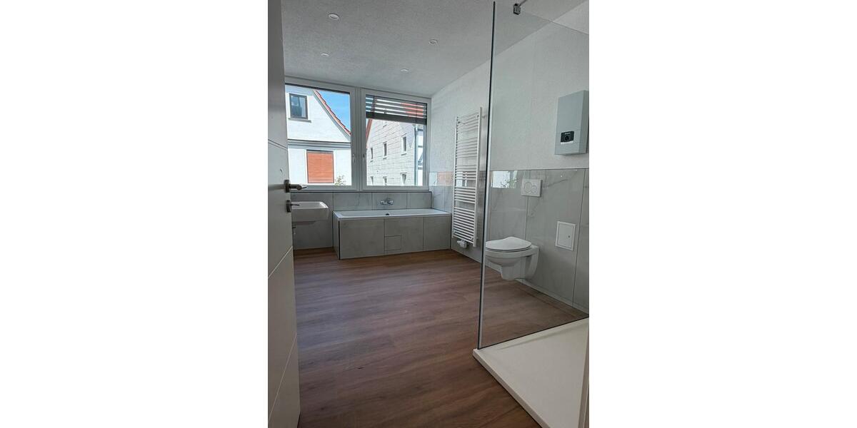 Etagenwohnung Hessisch Lichtenau - 4 Zimmer, 127 m&sup2;, 1.150&euro; | Angebot:26701978