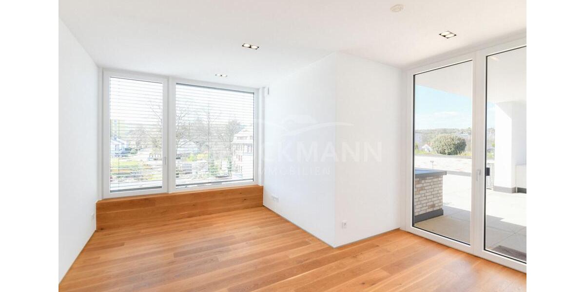 Einfamilienhaus Grünstadt - 4.5 Zimmer, 192 m&sup2;, 2.790&euro; | Angebot:26143997