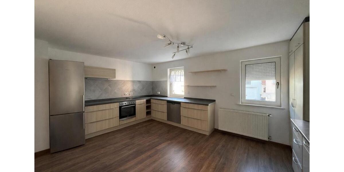 Einfamilienhaus Flieden - 6 Zimmer, 162 m&sup2;, 1.600&euro; | Angebot:26351975