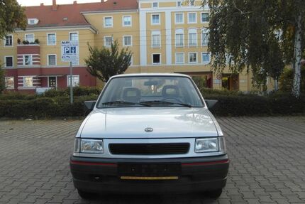 Opel Corsa 29.657 km 9.999 € Dresden 01237