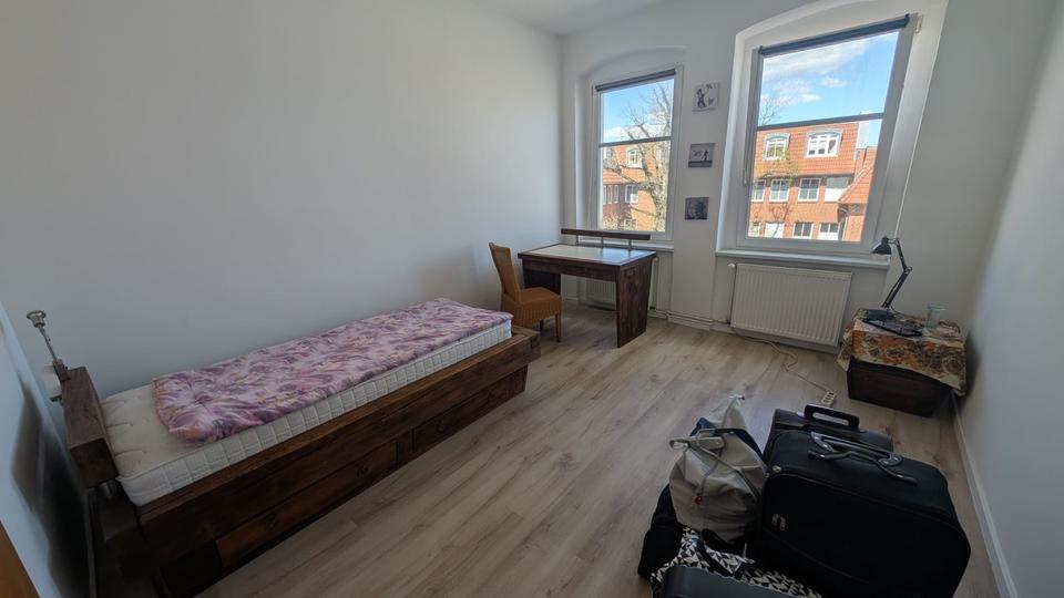 Etagenwohnung Pasewalk - 1 Zimmer, 15 m&sup2;, 325&euro; | Angebot:26446735