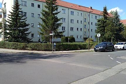 Wohnung Naumburg (Saale) - 4 Zimmer, 70 m&sup2;, 75.000&euro; | Angebot:27413892