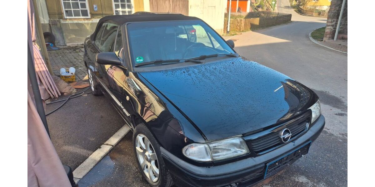 Opel Astra 143.000 km 1.350 &euro; Waldachtal 72178